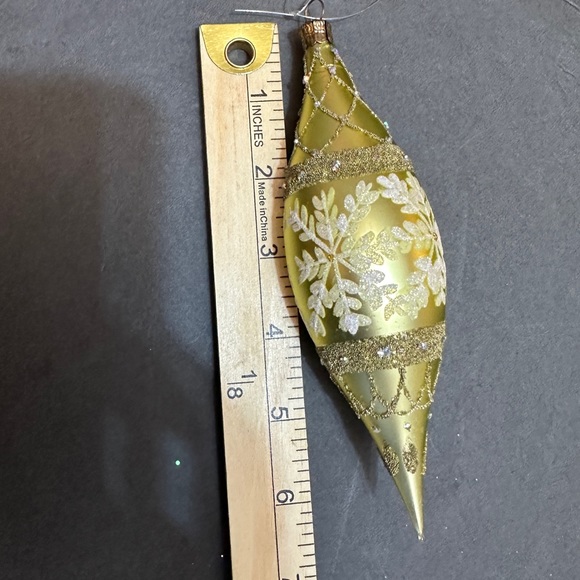 John Toole Icicle Shaped Gold Glass Christmas Ornament - Picture 10 of 11